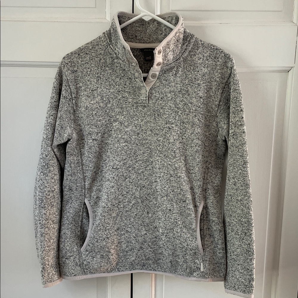 Eddie Bauer Women’s “Radiator Fleece” Pullover. Size small.